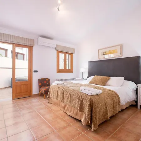 Townhouse Horta Den Menut By Sunvillas Mallorca Holiday home Pollenca